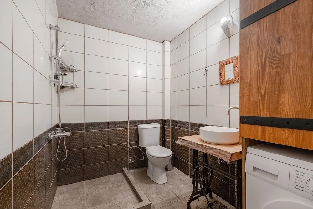 Айвалык: Central Stone Loft - 2 Mins Beach - 5 Mins Marina