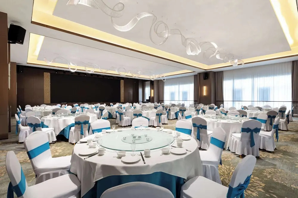 Линьи: Days Inn By Wyndham Linyi Yihe New Area