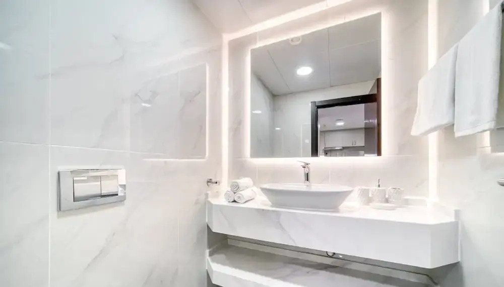Дубай: KOHH - 2BR in Oasis Residence 1
