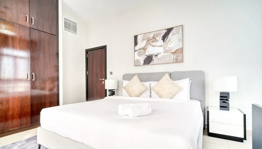 Дубай: KOHH - 2BR in Oasis Residence 1