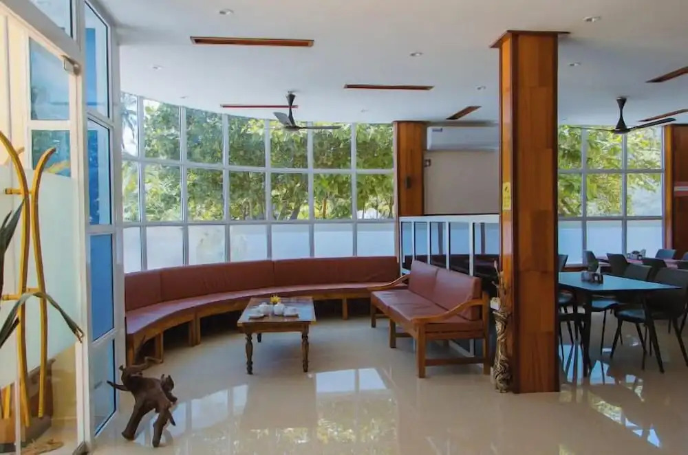 Северный атолл Мале: Noah Private Beach House