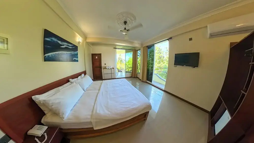 Северный атолл Мале: Noah Private Beach House