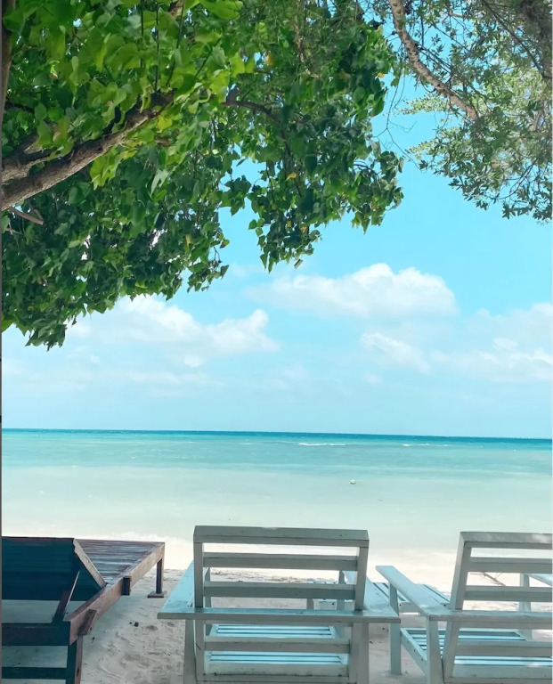 Северный атолл Мале: Noah Private Beach House