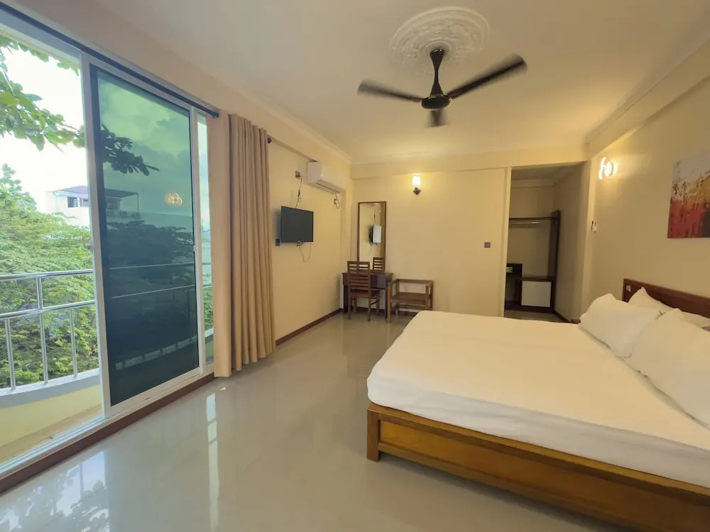 Северный атолл Мале: Noah Private Beach House
