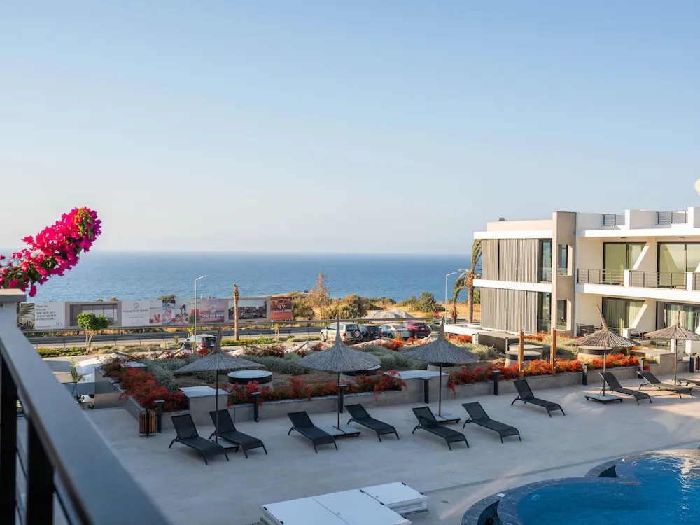 Калогреа: Superfresh Penthouse Studio Apartment With sea View