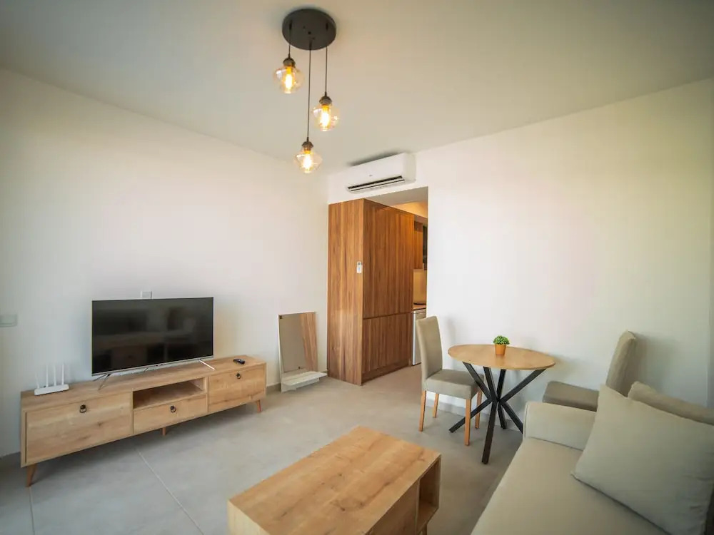 Калогреа: Superfresh Penthouse Studio Apartment With sea View