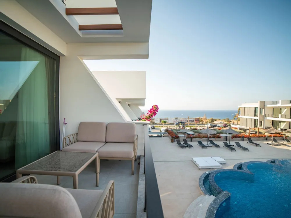 Калогреа: Superfresh Penthouse Studio Apartment With sea View