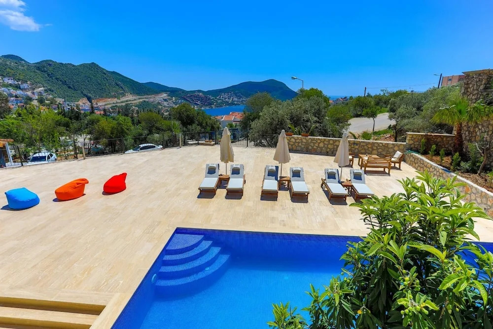 Калкан: Villa Eos in Kalkan With 3 Bedrooms and 4 Bathrooms
