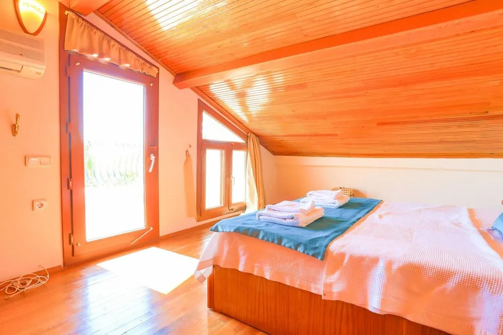 Калкан: Villa Eos in Kalkan With 3 Bedrooms and 4 Bathrooms