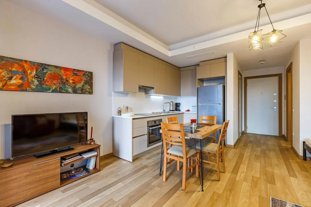 Стамбул: Modern Studio Flat With City View in Sariyer