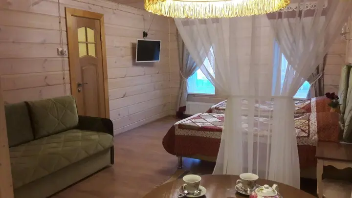 Кострома: Гостевой дом на Сенном