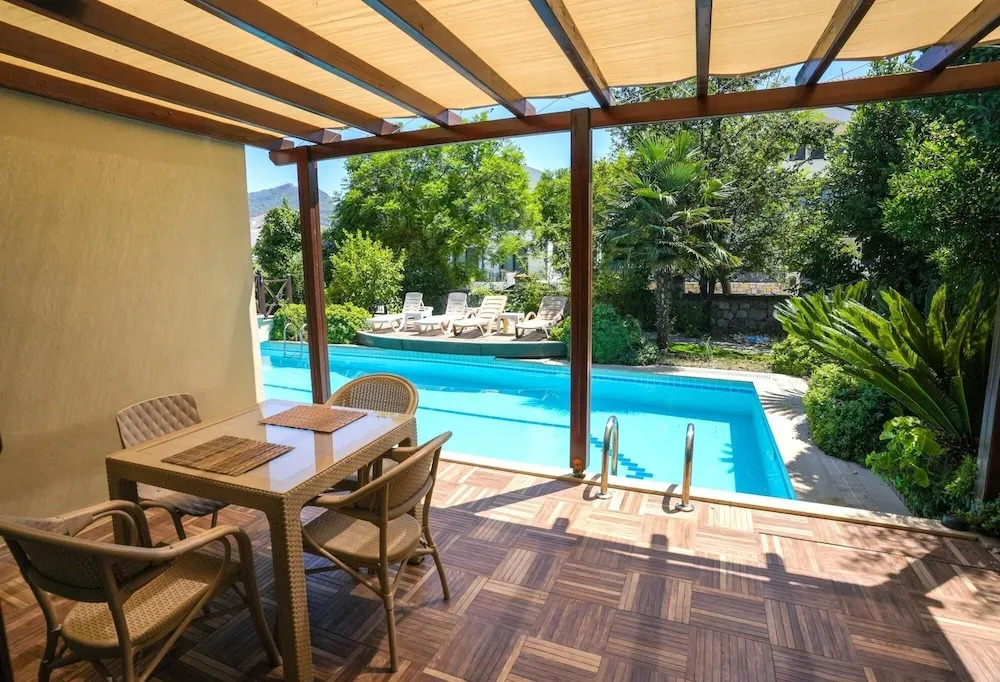 Дальян: Villa w Pool and Balcony 3 min to Dalyan River