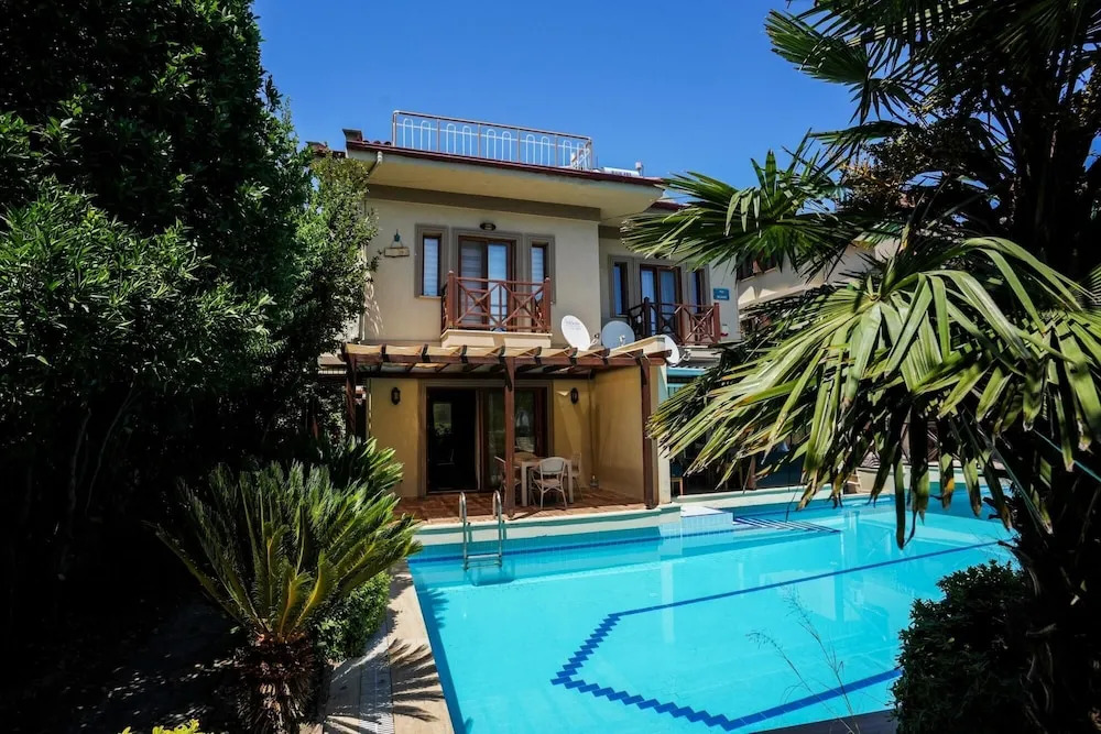Дальян: Villa w Pool and Balcony 3 min to Dalyan River