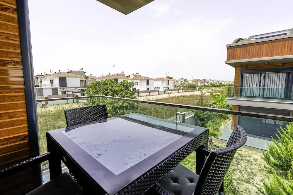 Белек: Flat w Shared Pool and Balcony 8 min to Beach