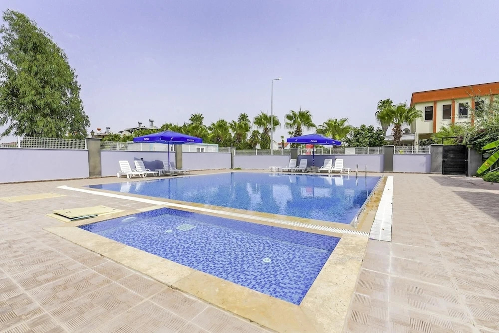 Белек: Flat w Shared Pool and Balcony 8 min to Beach