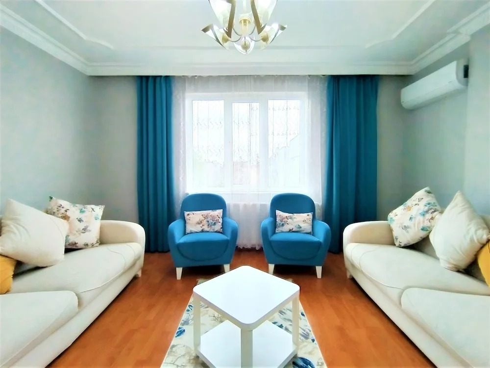Анталья: Newly Furnished Flat in the Heart of Antalya