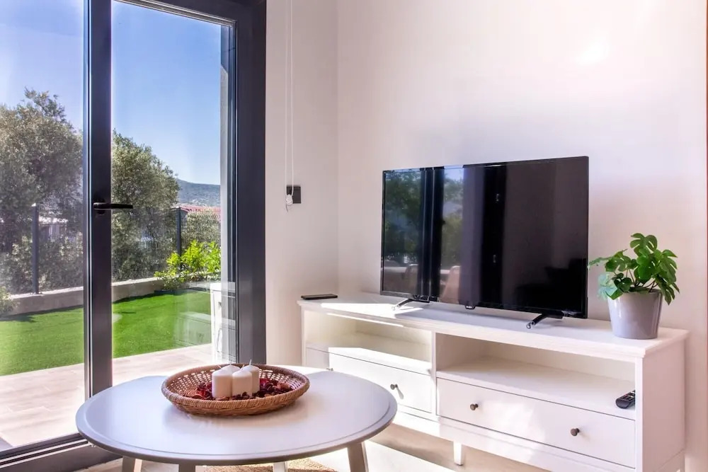 Гюльбахче: Nature View Flat With Garden in Urla Izmir