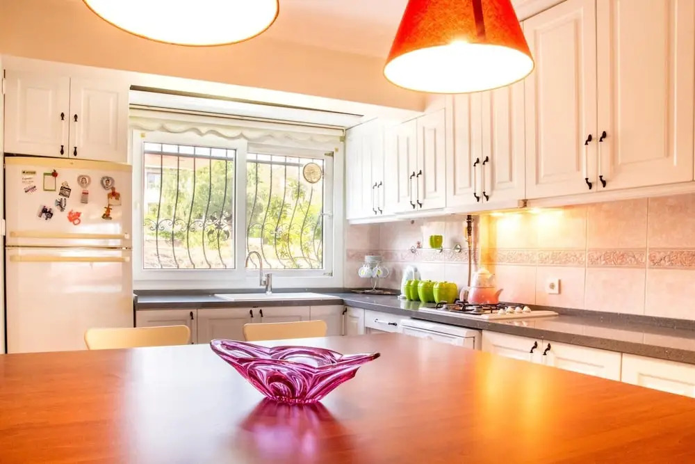 Измир: Spacious Detached House With Garden in Izmir
