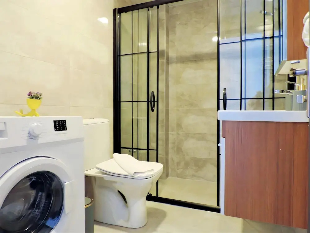 Аксу: Chic Flat 10 min to Lara Beach in Antalya