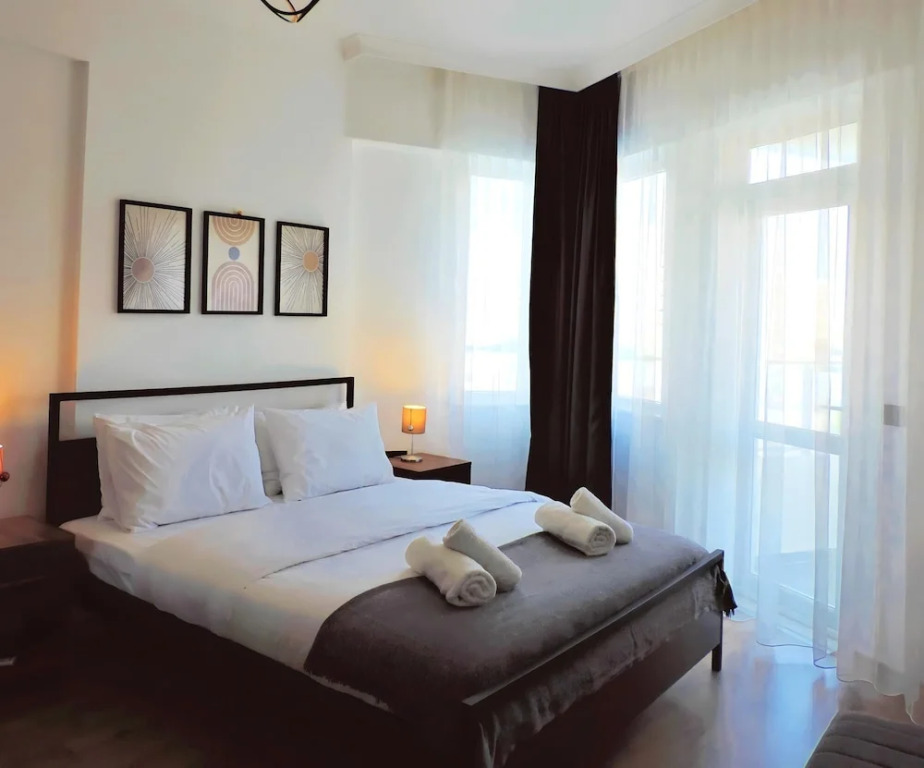 Аксу: Chic Flat 10 min to Lara Beach in Antalya