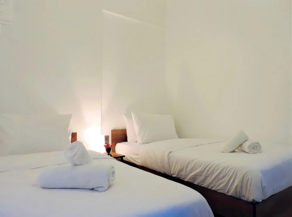 Аксу: Chic Flat 10 min to Lara Beach in Antalya