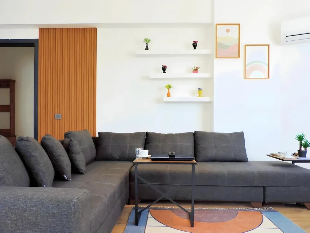 Аксу: Modern Flat With Sea View 10 min to Lara Beach