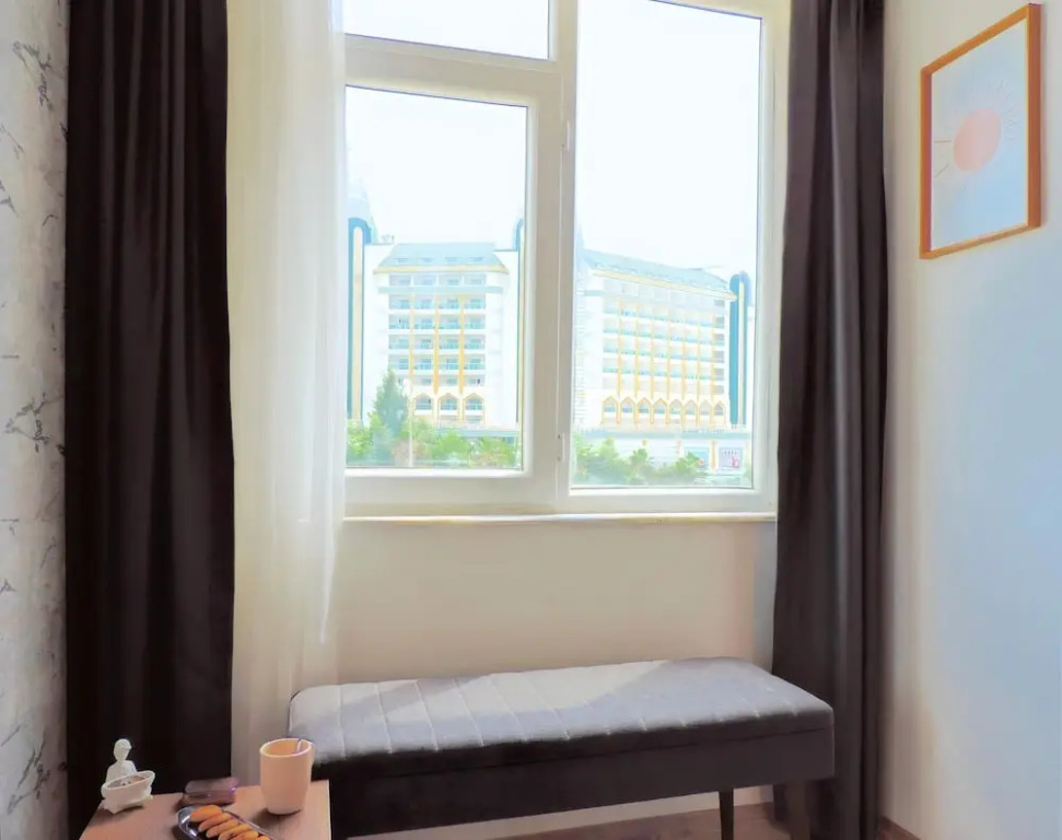 Аксу: Modern Flat With Sea View 10 min to Lara Beach
