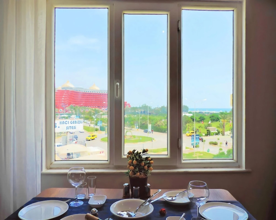 Аксу: Modern Flat With Sea View 10 min to Lara Beach