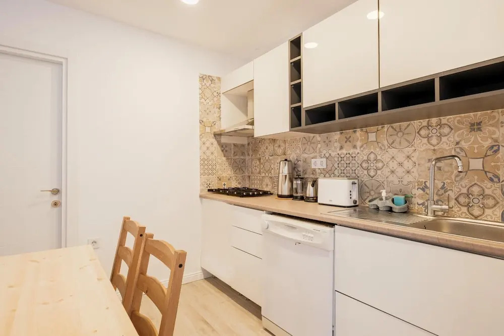 Бодрум: Comfy Flat w Patio 3 min to Beach in Bodrum