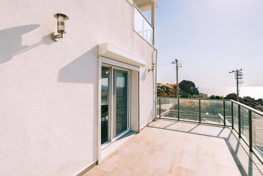 Гюндоган: Chic Villa w Patio Pool 3 min to Beach in Bodrum