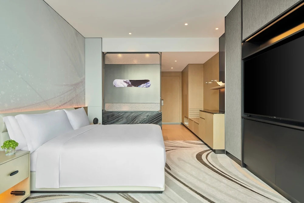 Шанхай: Crowne Plaza Shanghai Snow World, an IHG Hotel