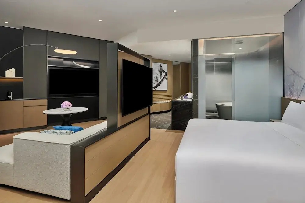 Шанхай: Crowne Plaza Shanghai Snow World, an IHG Hotel