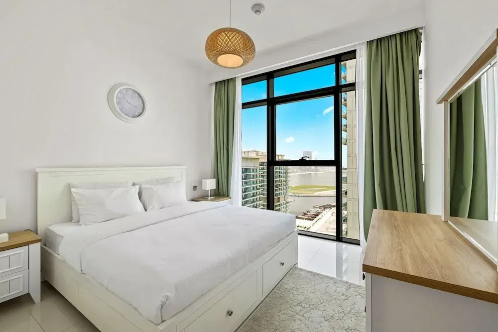 Дубай: Tranquil 2BR Escape in Beach Vista