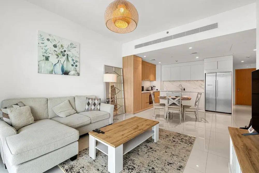 Дубай: Tranquil 2BR Escape in Beach Vista