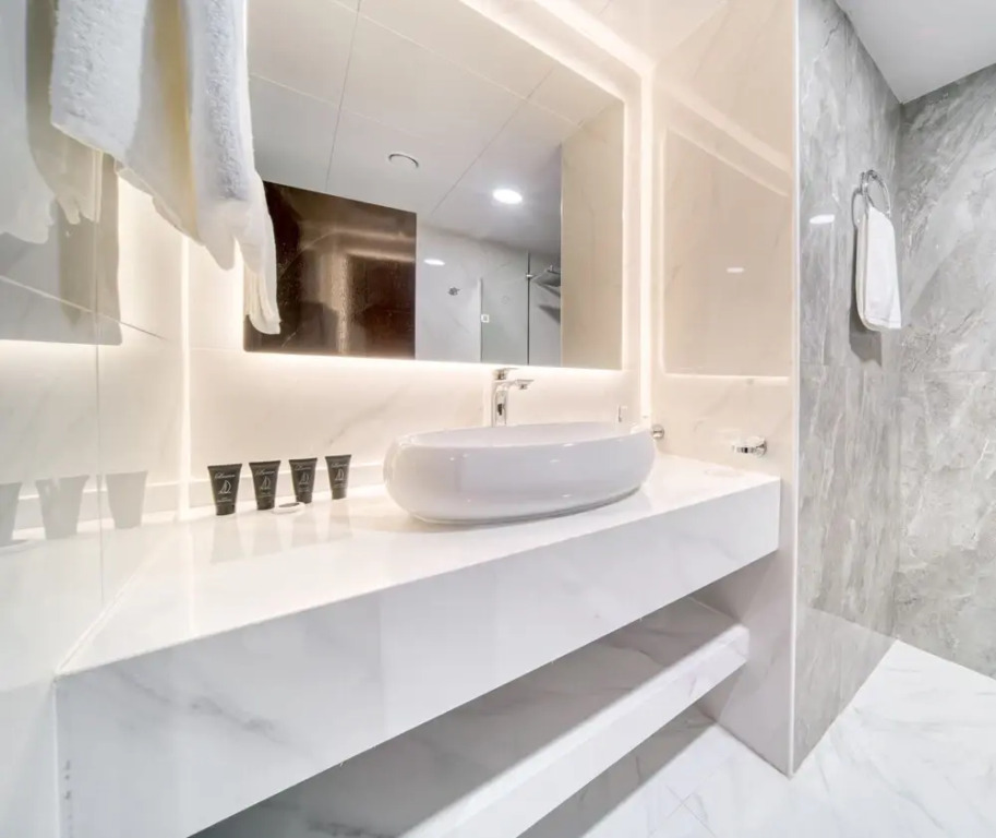 Дубай: KOHH - 1BR in Oasis Residence 3