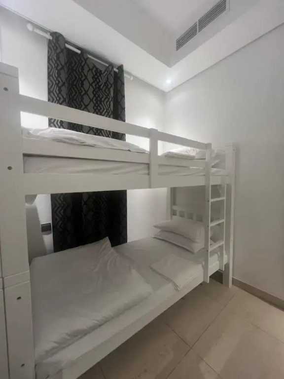 Дубай: Downtown Hostel Dubai
