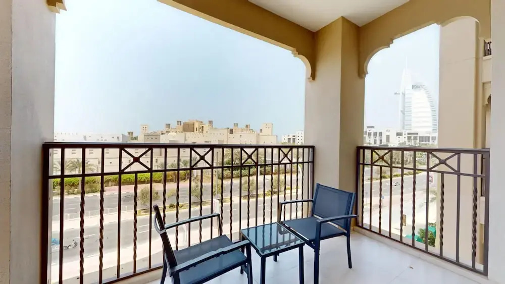 Дубай: Palm Jumeirah - Mjl- Rahaal 1 306