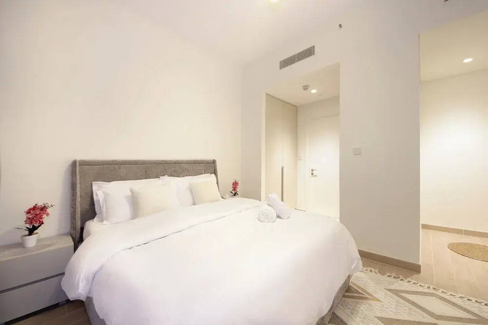 Дубай: Breeze Residence-Brand New Furnished 2BR