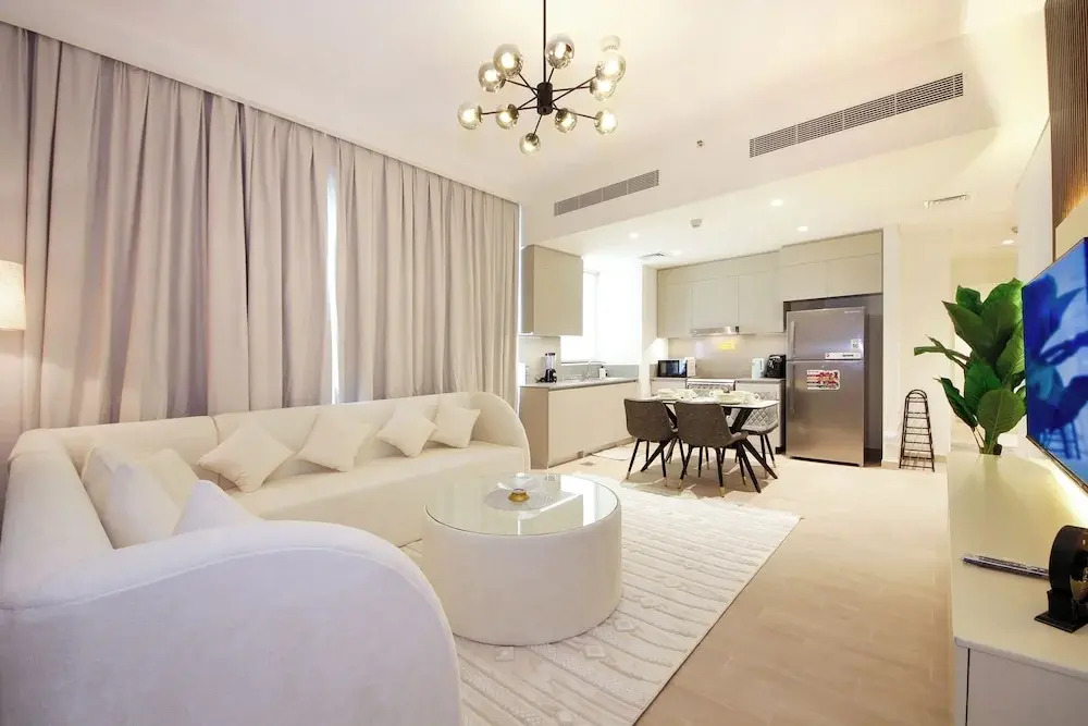 Дубай: Breeze Residence-Brand New Furnished 2BR