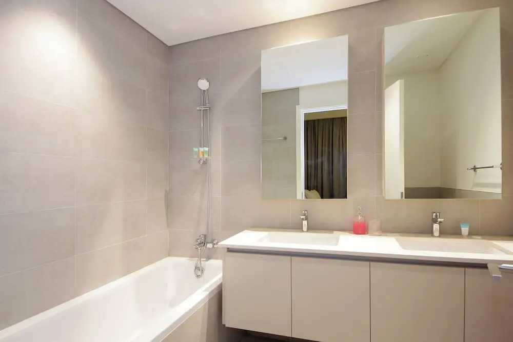 Дубай: Breeze Residence-Brand New Furnished 2BR