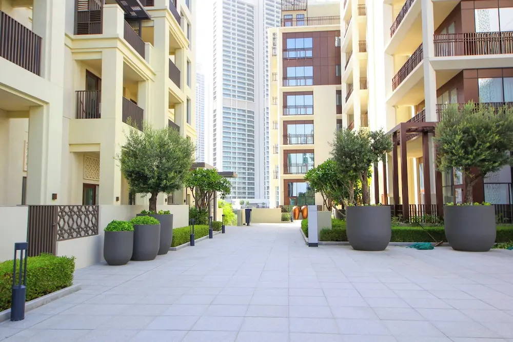Дубай: Breeze Residence-Brand New Furnished 2BR