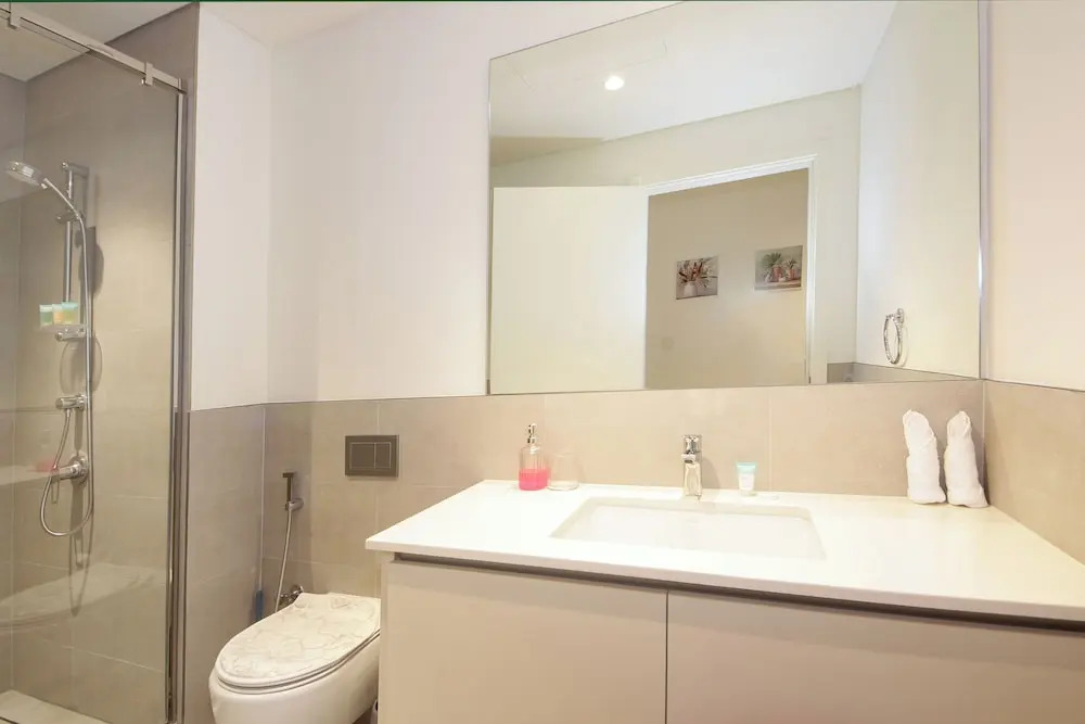 Дубай: Breeze Residence-Brand New Furnished 2BR
