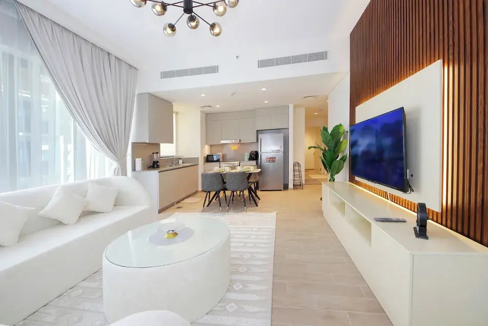 Дубай: Breeze Residence-Brand New Furnished 2BR