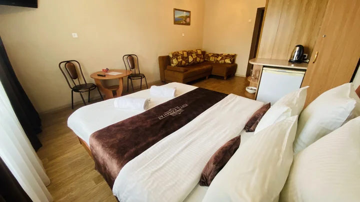 Михайловка: Apartment 5 komnat