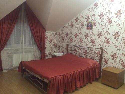 Азов: Hotel Zhemchuzhina