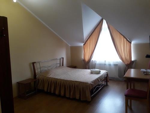 Азов: Hotel Zhemchuzhina