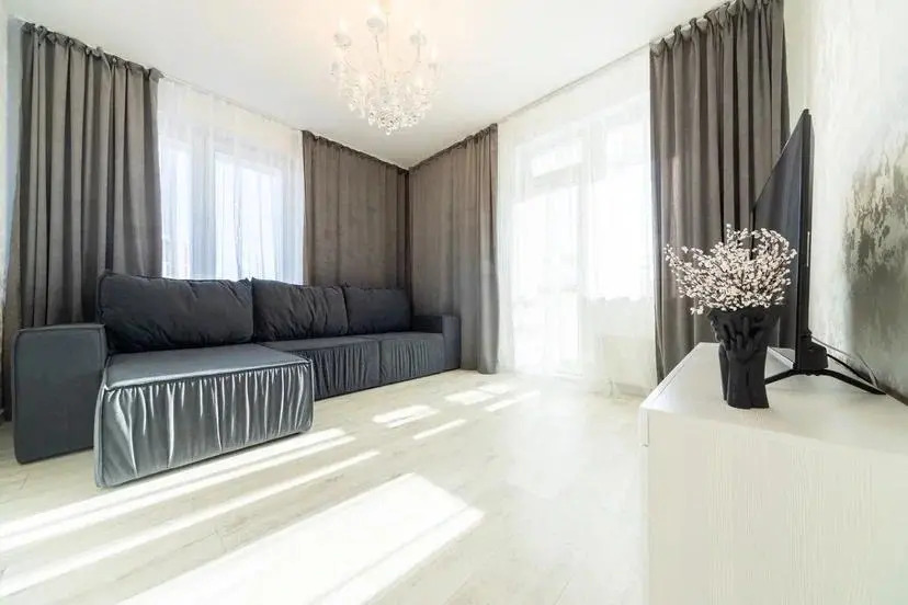 Красноярск: Апартаменты Favorite House на Ул.9 Мая Рядом с ТРЦ Планета