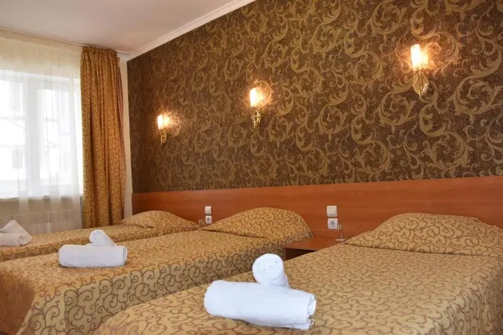 Поляна Чегет: Отель Снежный Барс