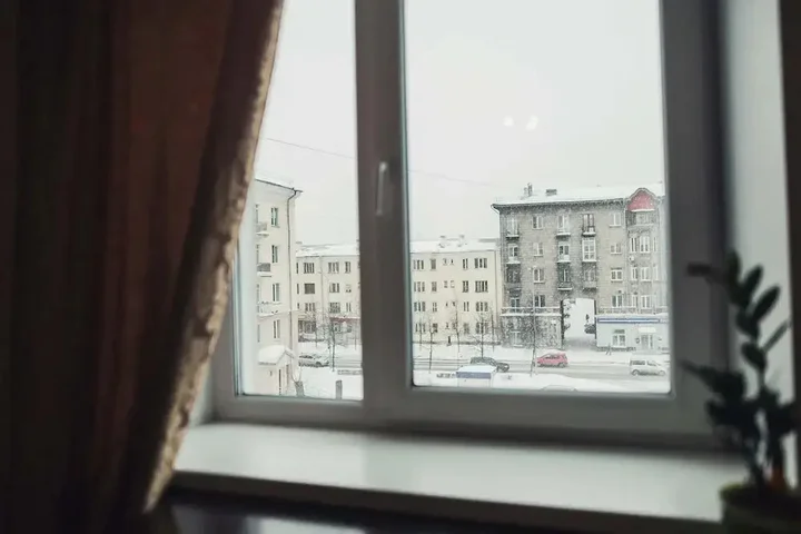 Новокузнецк: 3 rooms apartment on Spartaka 18