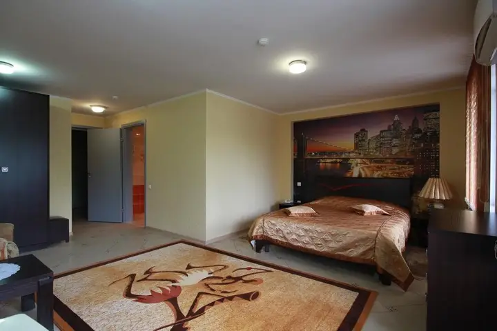 Hotel Nadezhda — фото 1